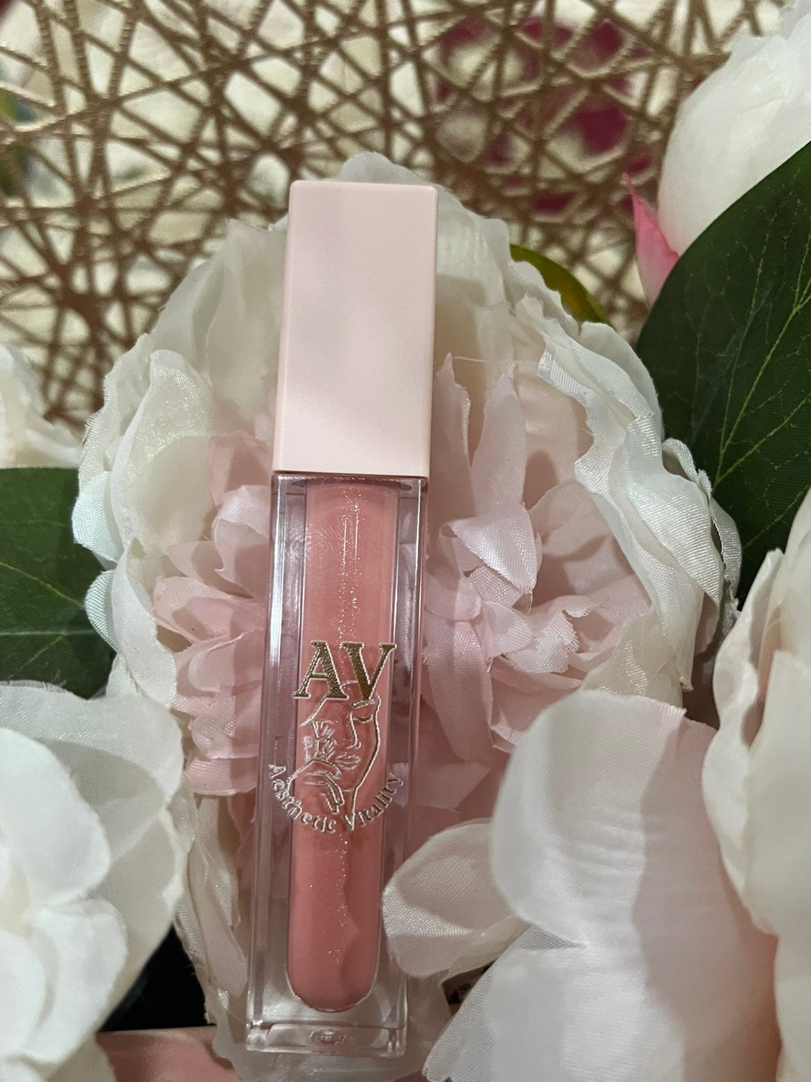 Luxe Glossy Lipstick